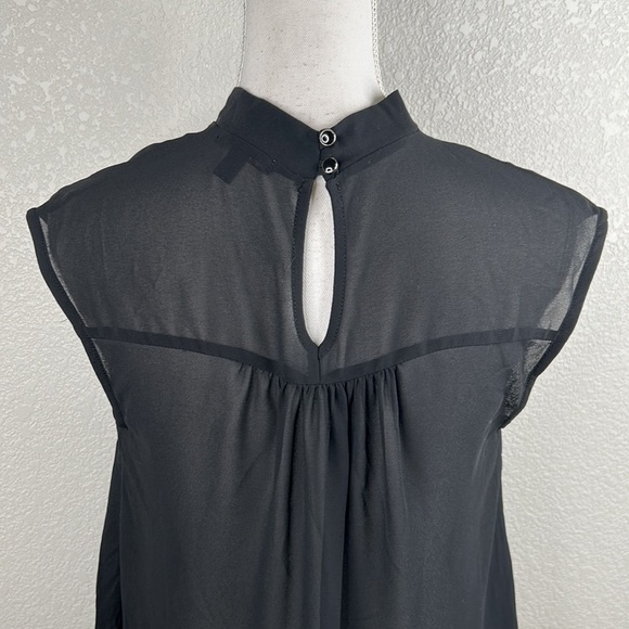 Monteau Black Sheer Short Sleeve High Low Top Size Medium - Picture 6 of 8